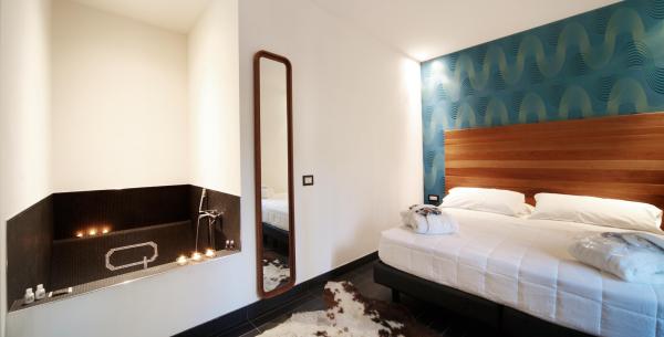 qhotel it offerta-weekend-romantico-rimini-in-boutique-hotel-con-spa 026