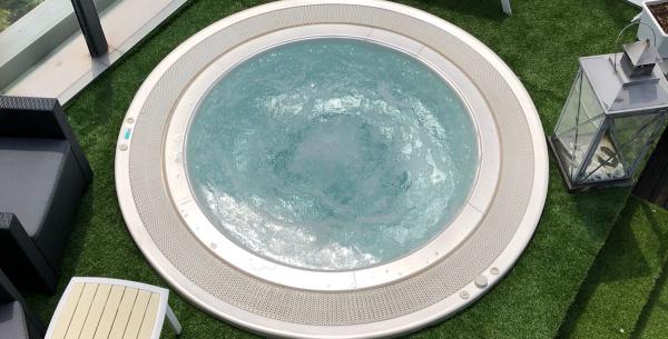 qhotel fr offre-nuit-rose-a-rimini-dans-un-boutique-hotel-3-etoiles-pres-de-la-mer 016