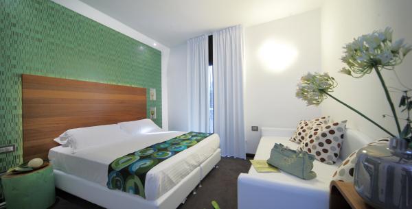 qhotel it offerta-weekend-romantico-rimini-in-boutique-hotel-con-spa 025